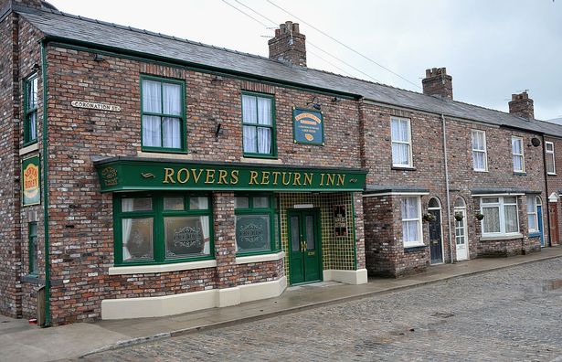 Os Rovers retornam na Coronation Street